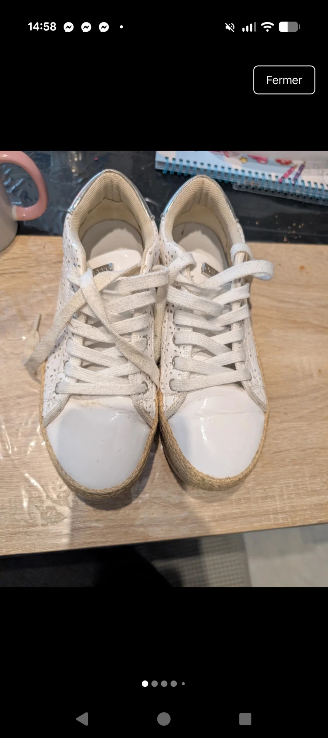 Sublimes baskets compensées de la marque GUESS.taille 37